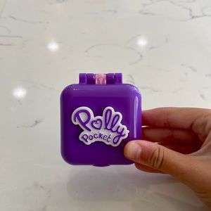 Brand new rare Polly pocket form 2019